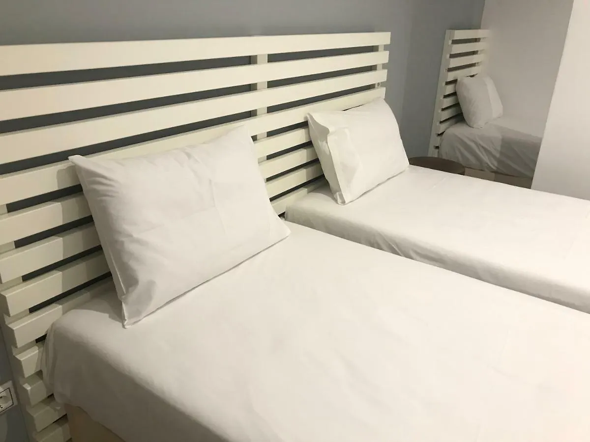 Vial Rooms Himare